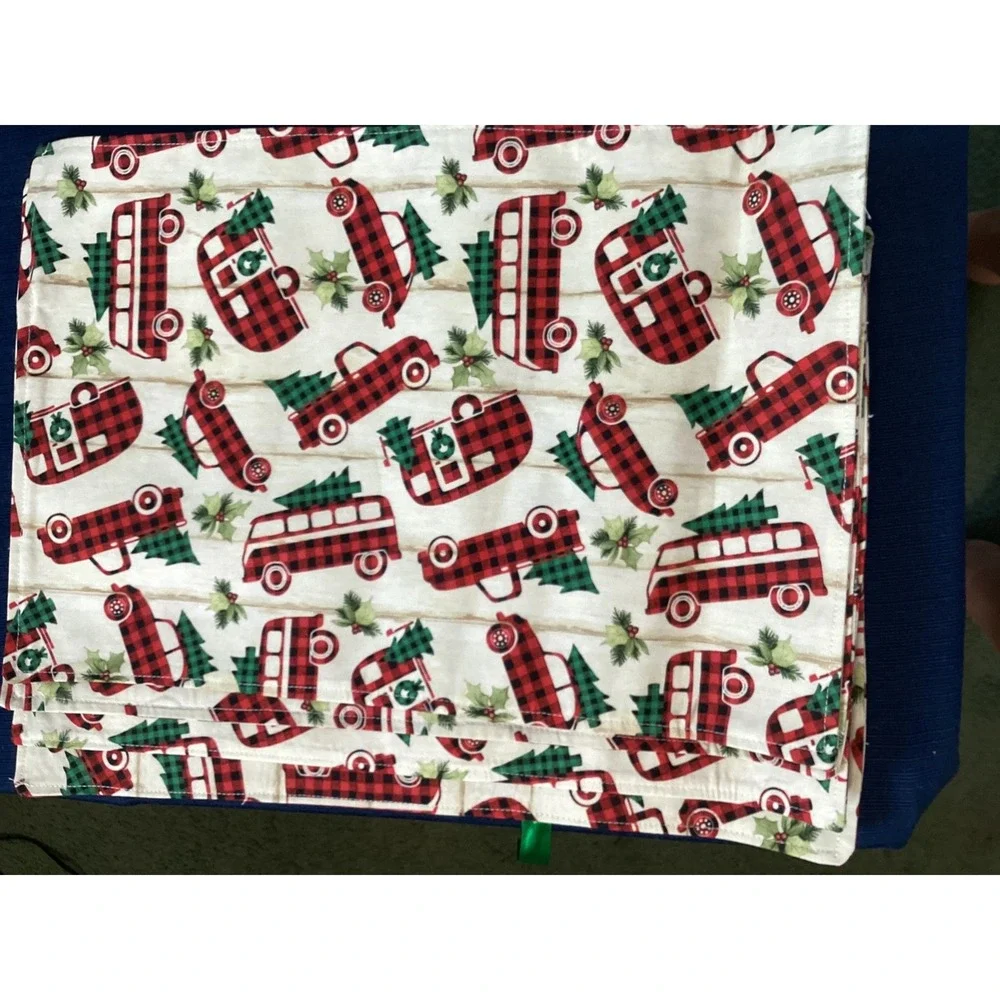 Christmas Placemats Set of 8 Red Buffalo Plaid Camper Green Snowflake Rustic